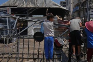 Γιατροί χωρίς Σύνορα: Το Ισραήλ προκαλεί «τεχνητή κρίση υποσιτισμού» στη Γάζα
